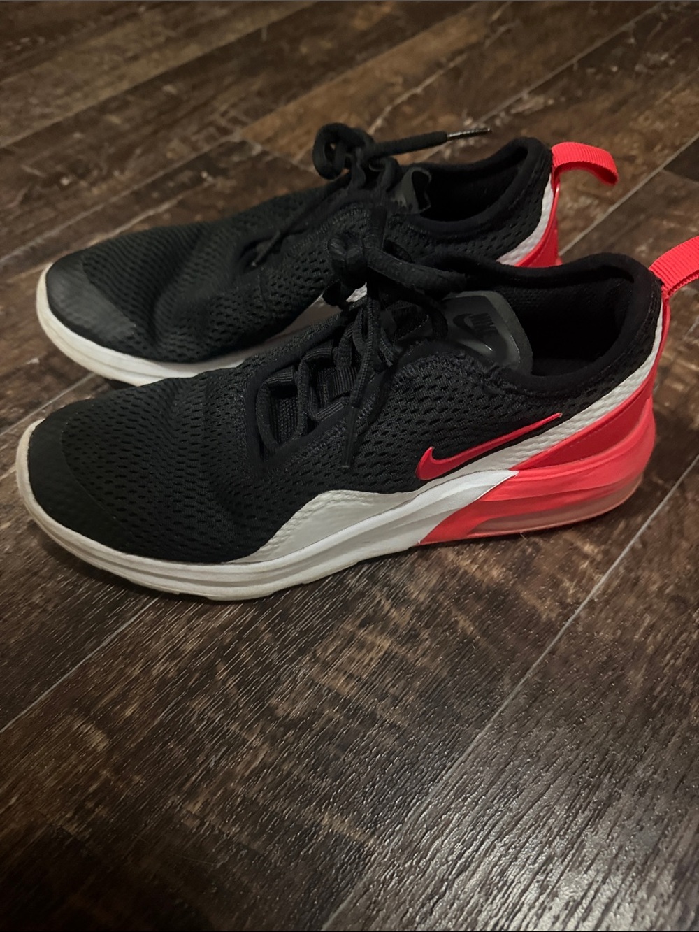 Nike Kids Black & Pink Athletic Sneakers with White Midsole